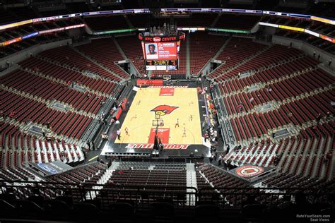 Kfc center - The KFC Yum! Center is also the official home of the University of Louisville men’s and women’s basketball programs and women’s volleyball program. Aside from being a great concert and sporting event venue, the arena also has a wide variety of spaces available to suit the needs of any large gathering or event with over 720,000 square feet ... 